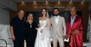 Nice Mutluluklara Halise & Osman Sapmaz Çifti