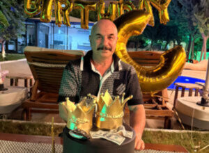 NİCE MUTLU SENELERE ALİ CEYLAN